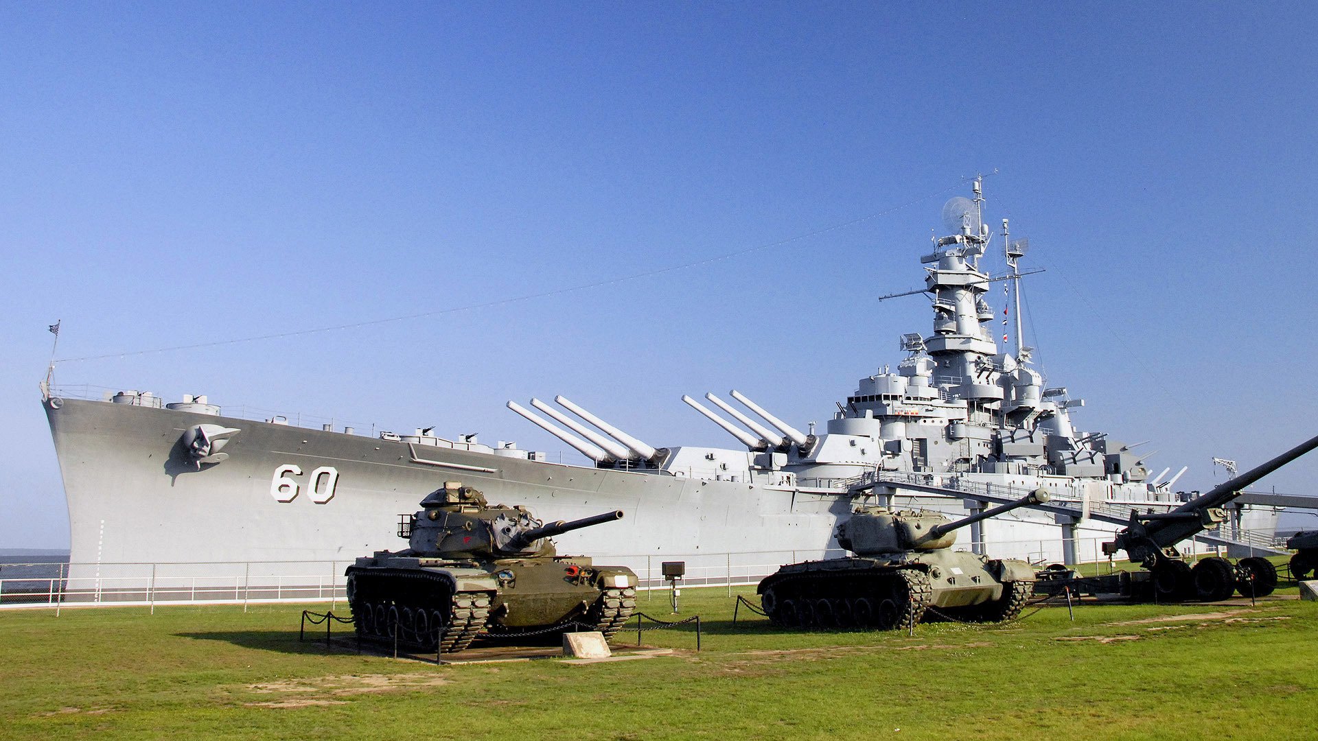 museum lawn battleship alabama tank