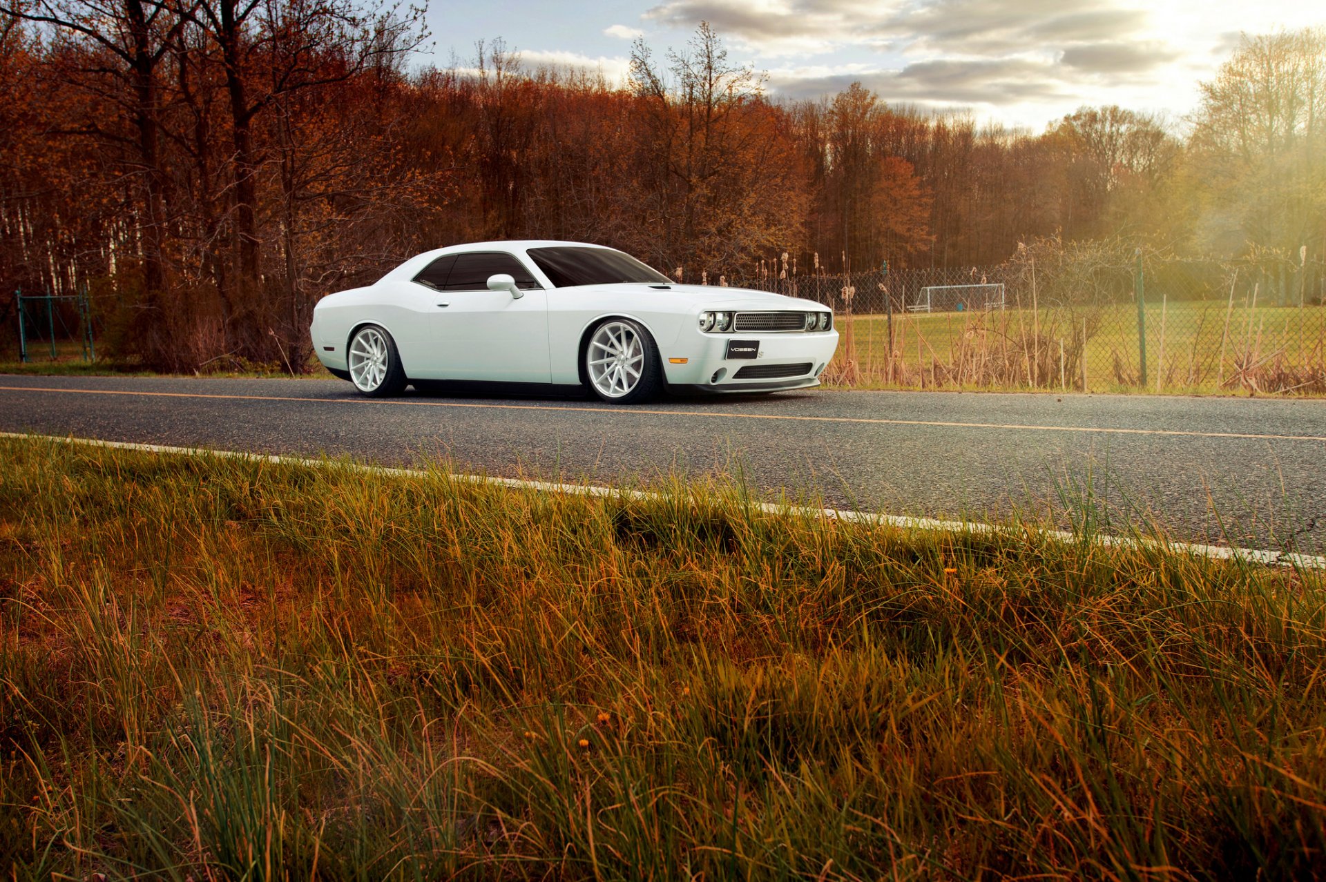 esquiver challenger blanc vossen roues