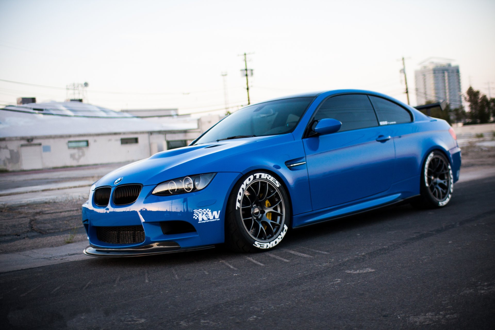 bmw m3 e92 azul bmw vista lateral cielo