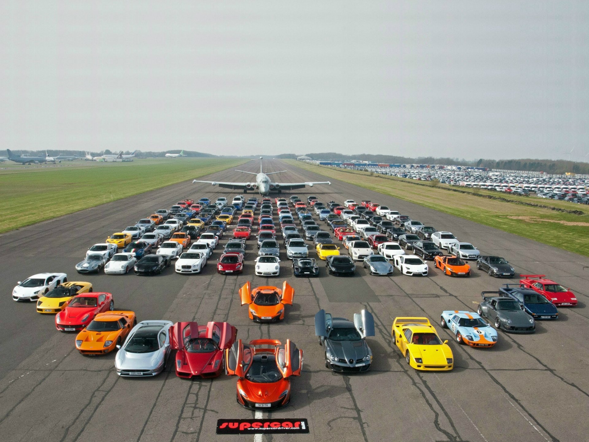 supercars avion route