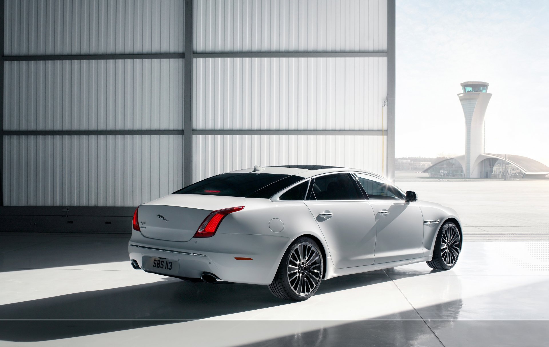 jaguar xj white car vehicles drives sedan