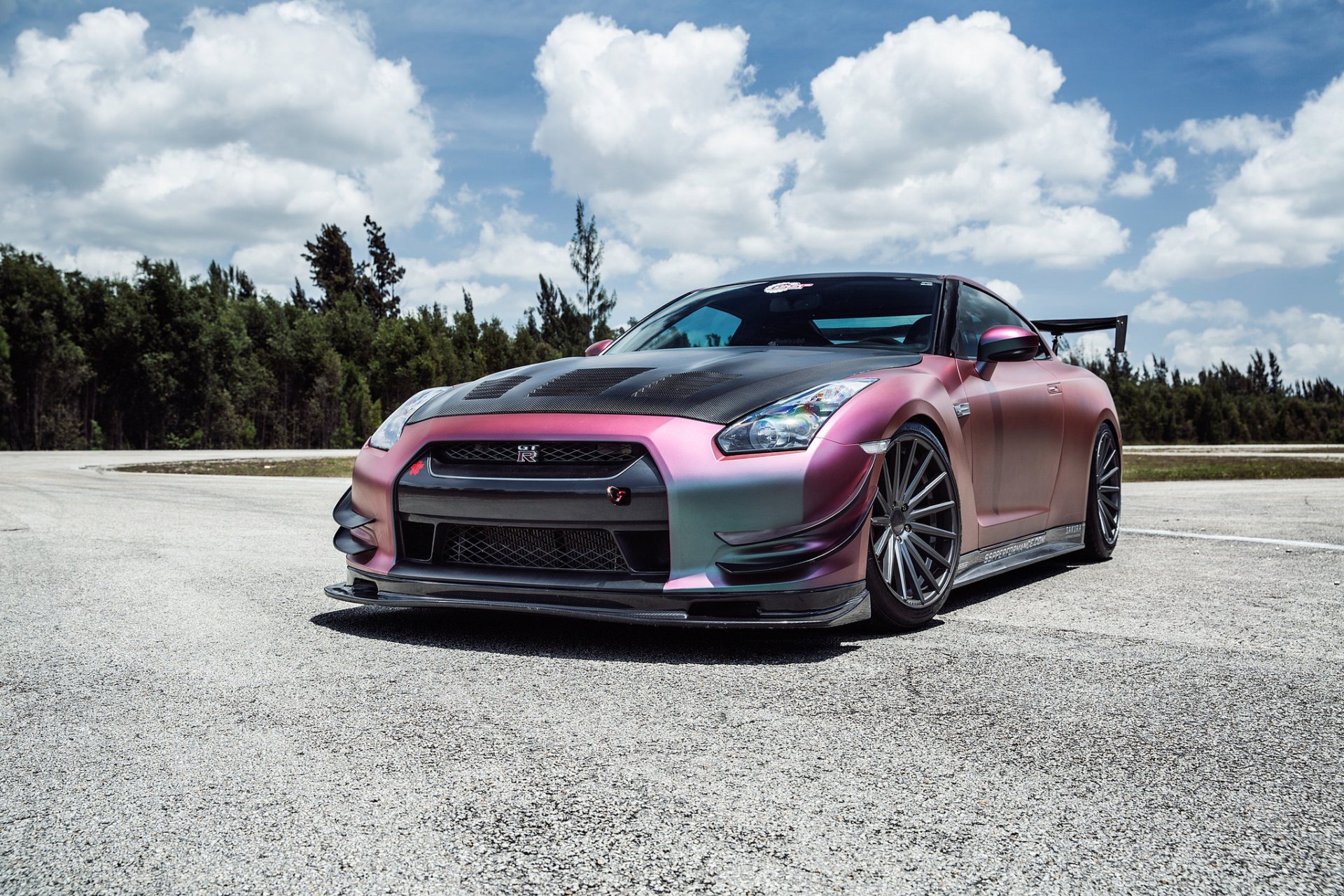 nissan gt-r coche tuning autoempapelado