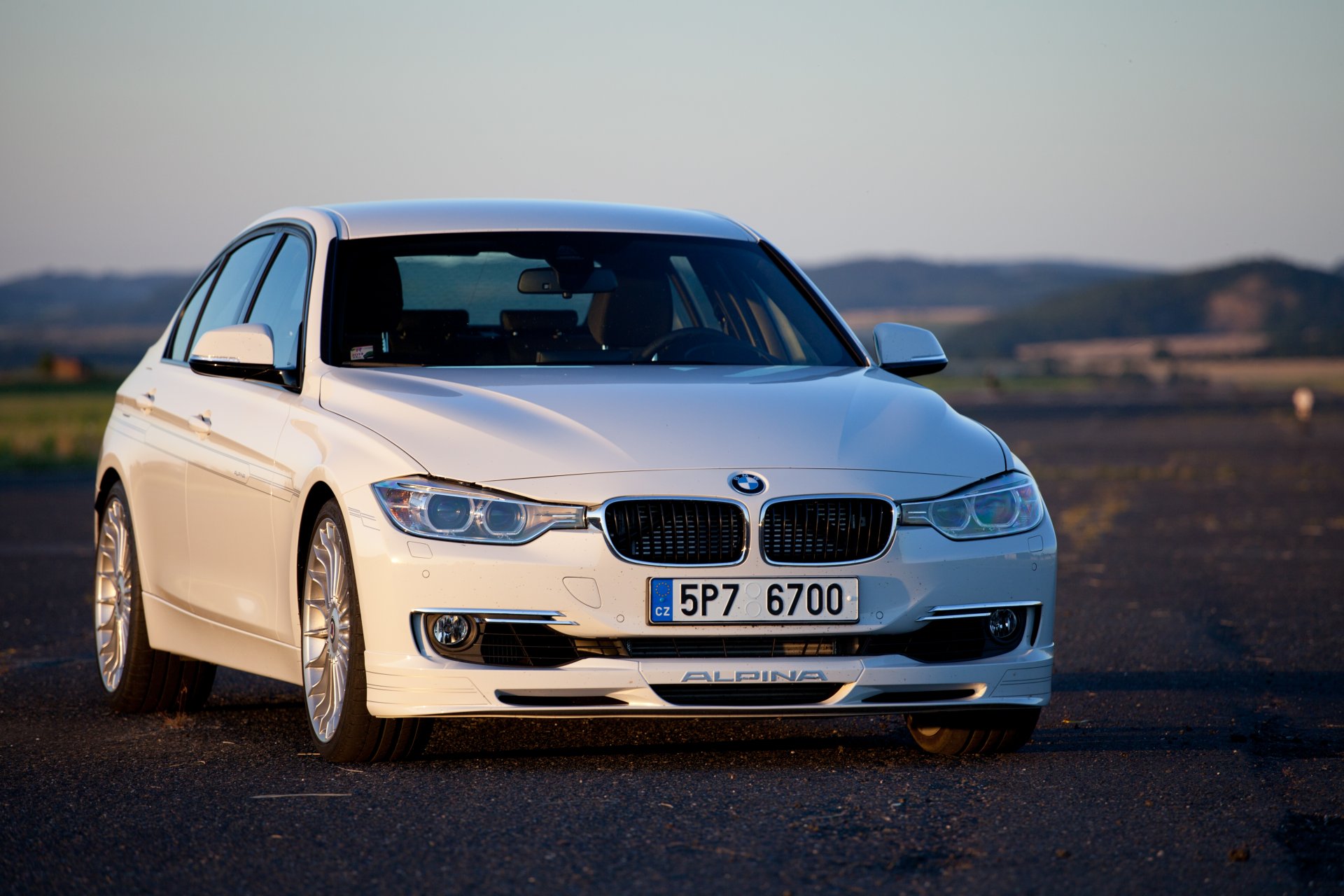 bmw alpina b3 biturbo bianco