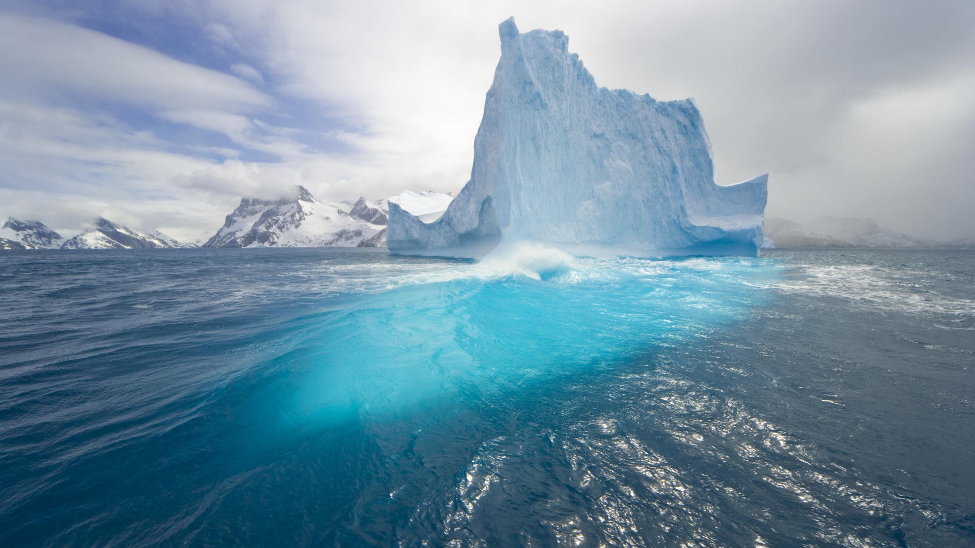 iceberg azul escarcha agua