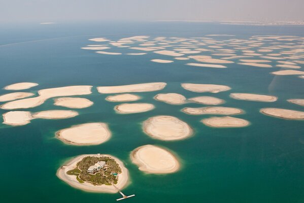 Una cadena de islas tropicales . Turismo extremo