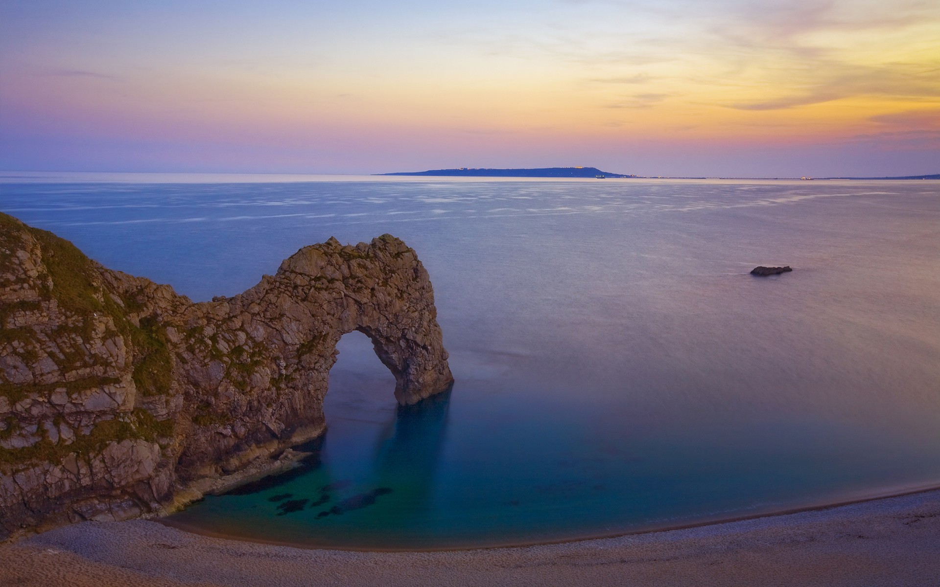 arch water sky