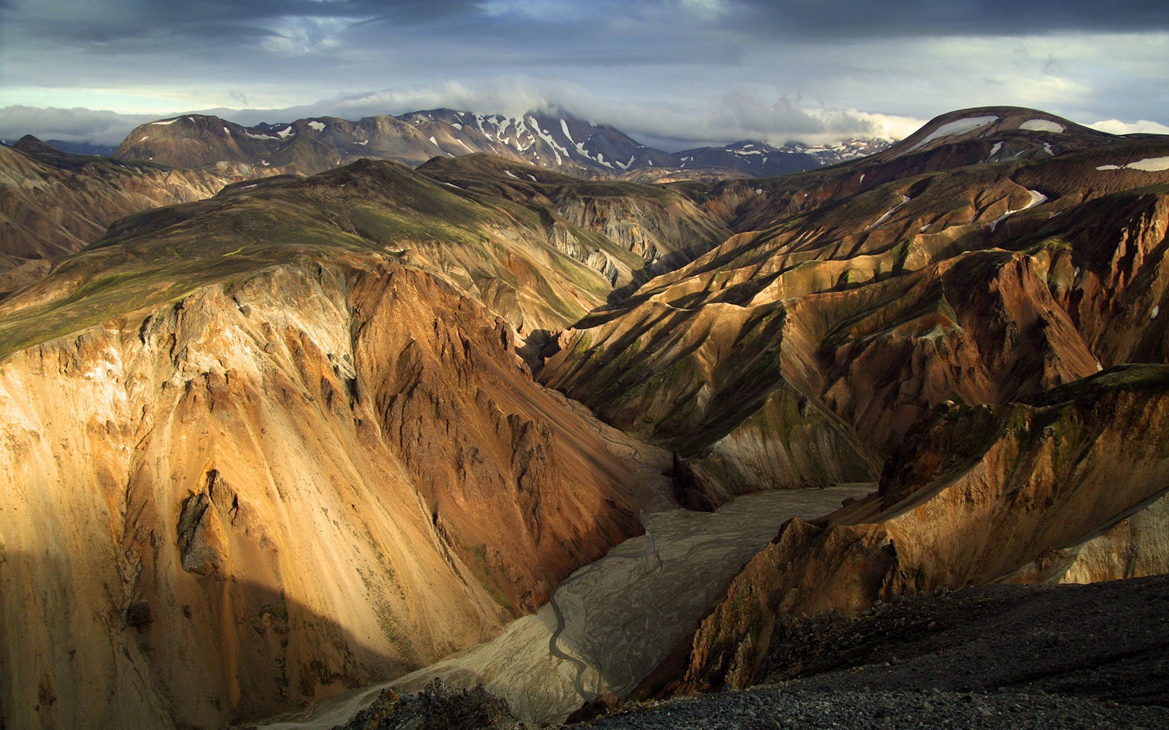 mountain ranges solar rays snow river