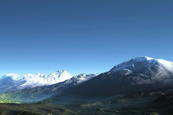 Vue panoramique sur les sommets de la chaîne du Caucase