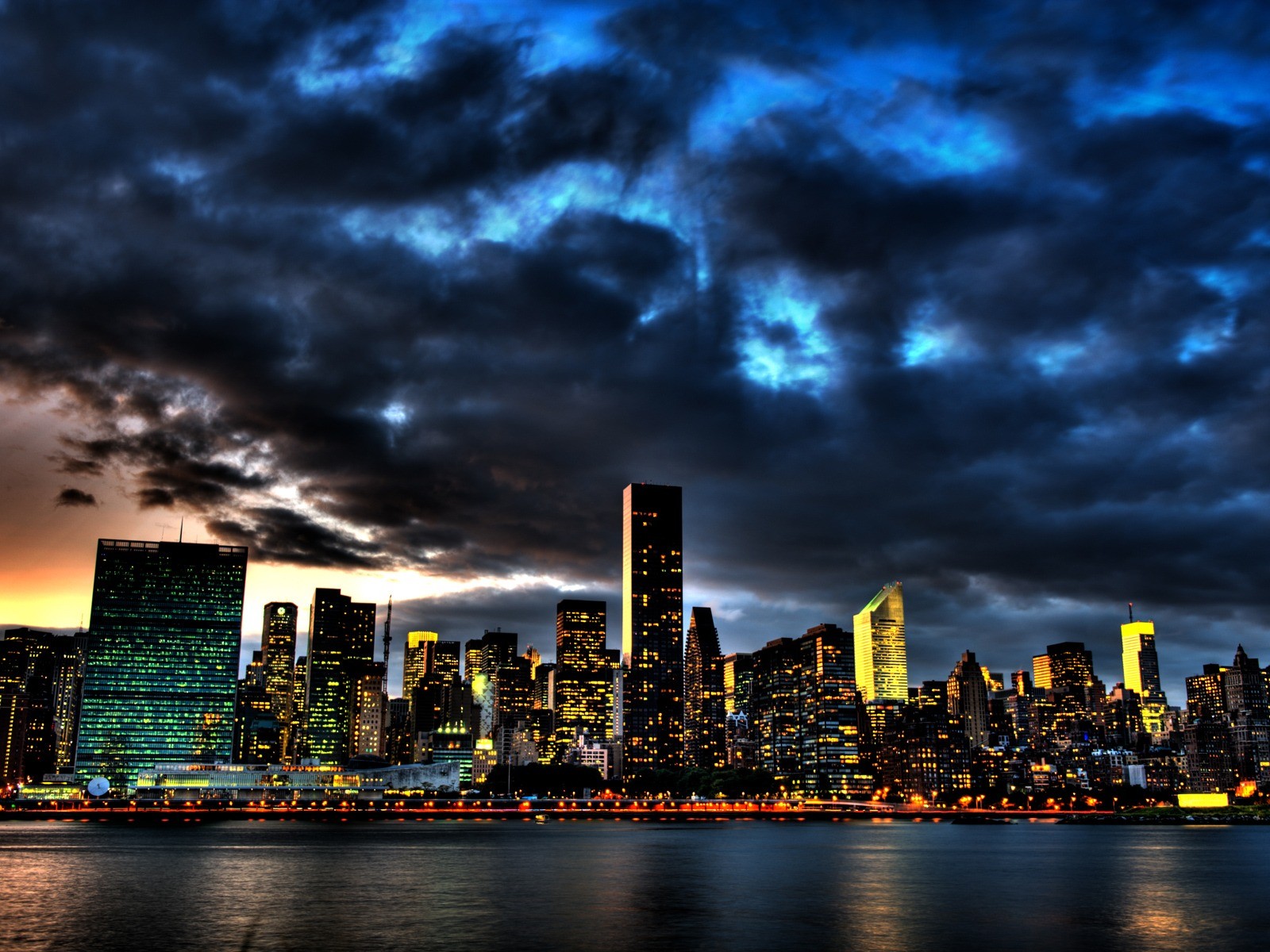 new york clouds skyscraper