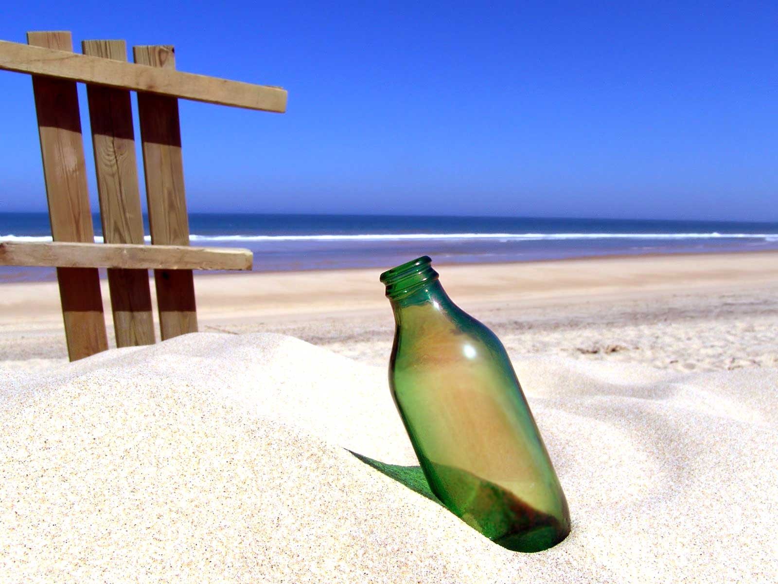 ea sand a bottle summer