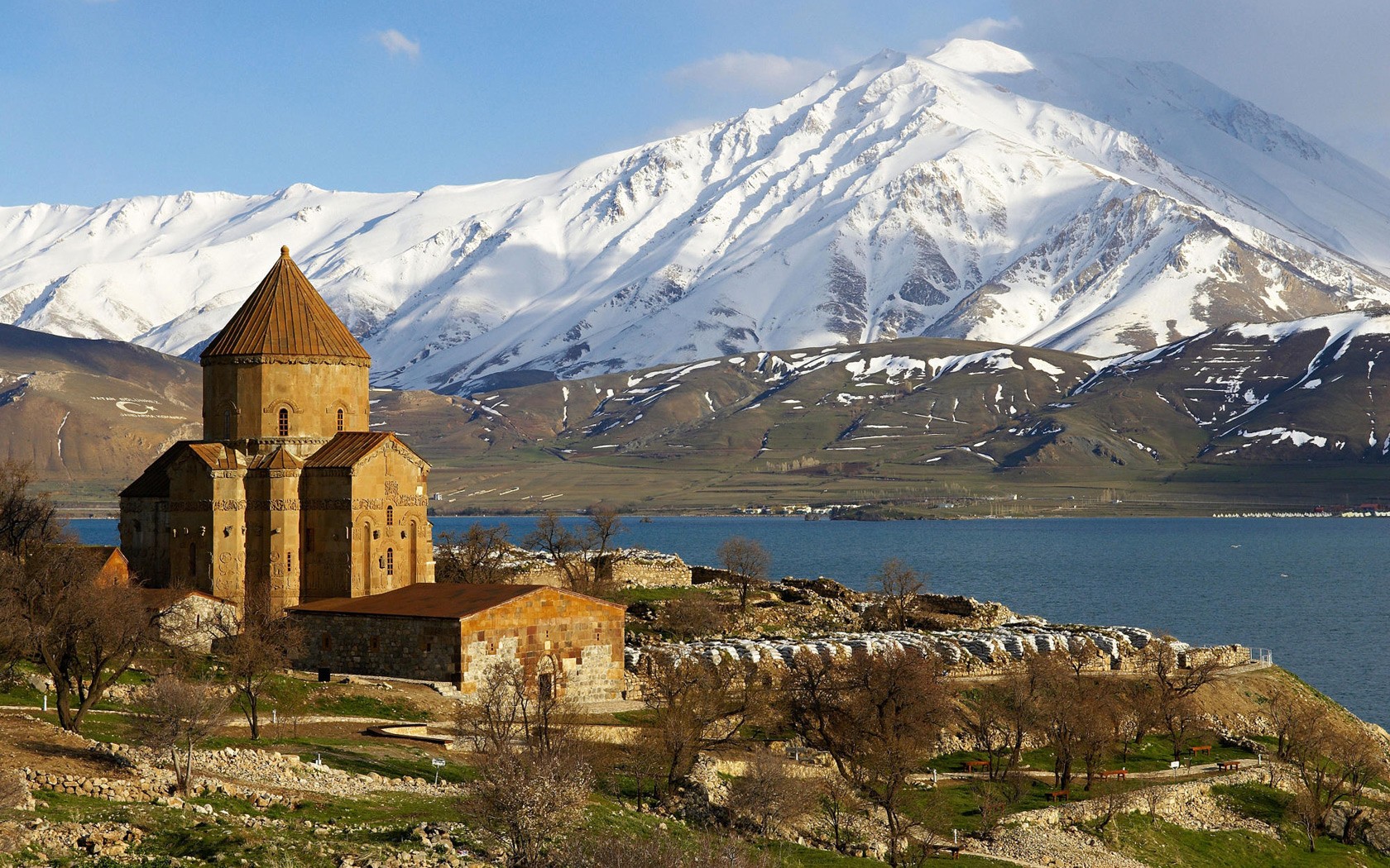 turquía kurdistán iglesia armenia río colinas nieve