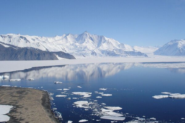 Station Antarctique Amundsen-Scott, États-Unis