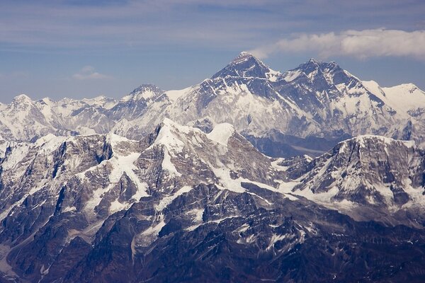 Mountain peaks tend to the sky