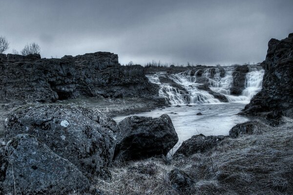 Tapete Felsen Wasserfall Landschaft