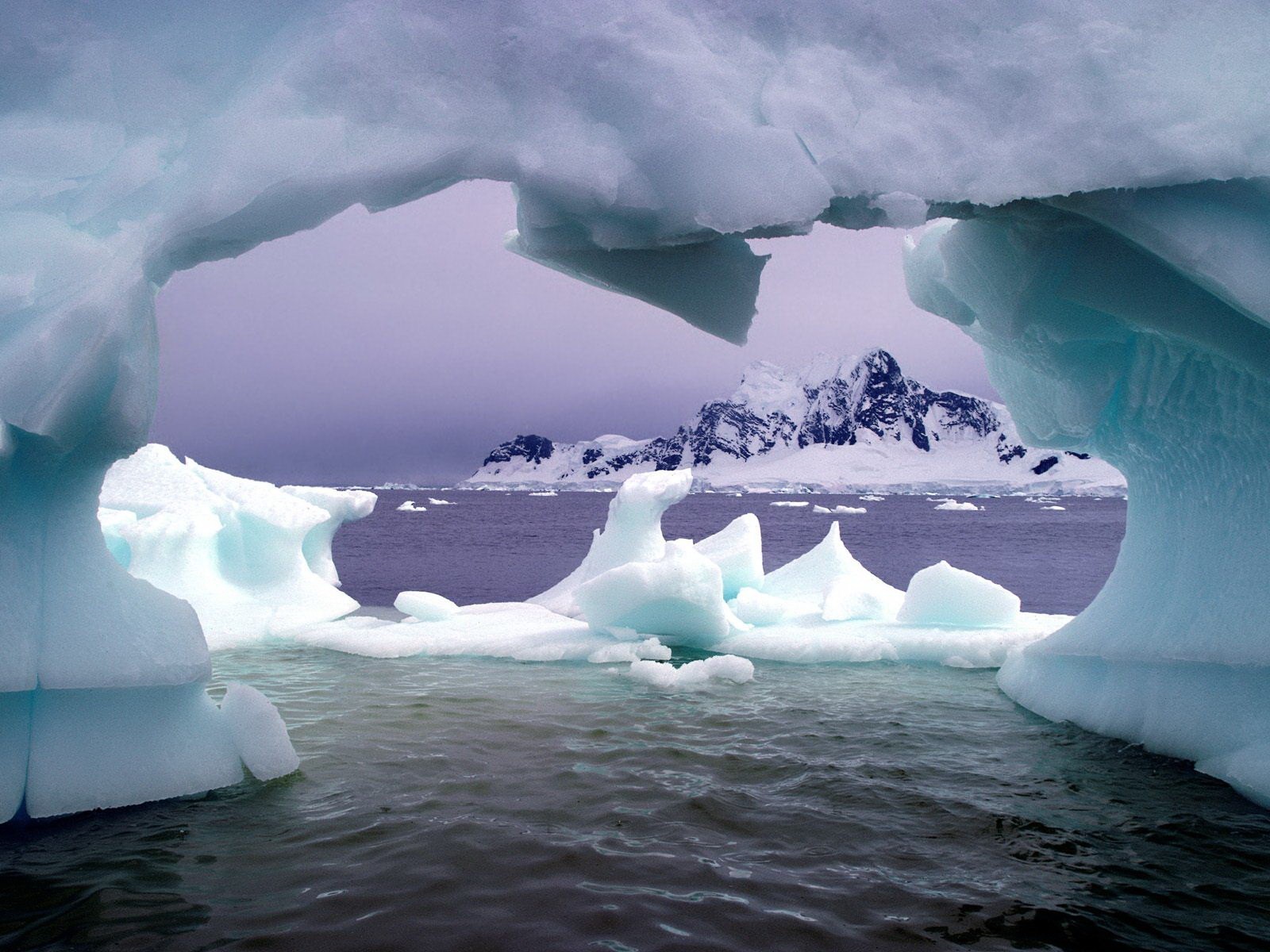 eis berge meer