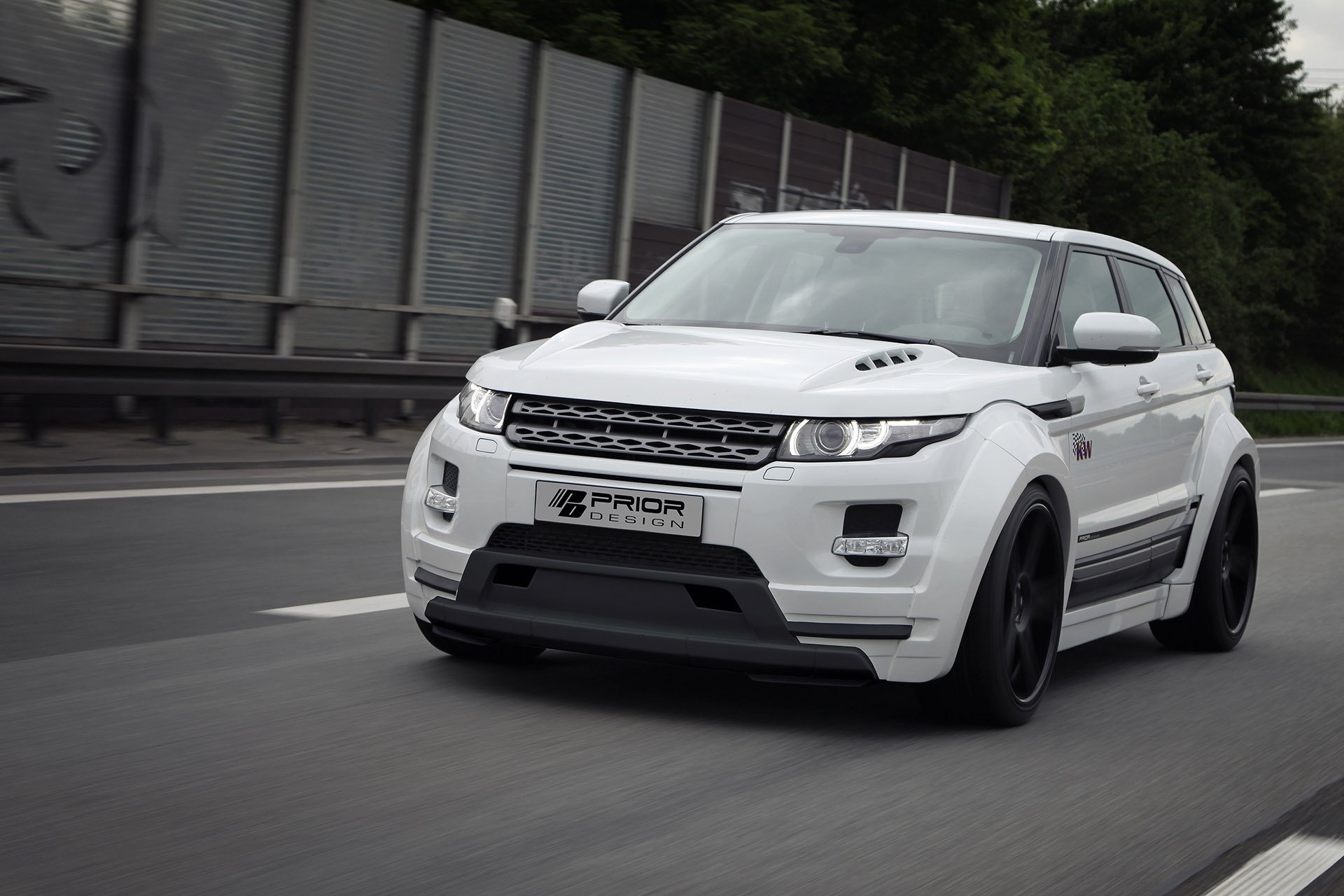 pre-design land rover range rover evoque pd650 widok z przodu auto tuning