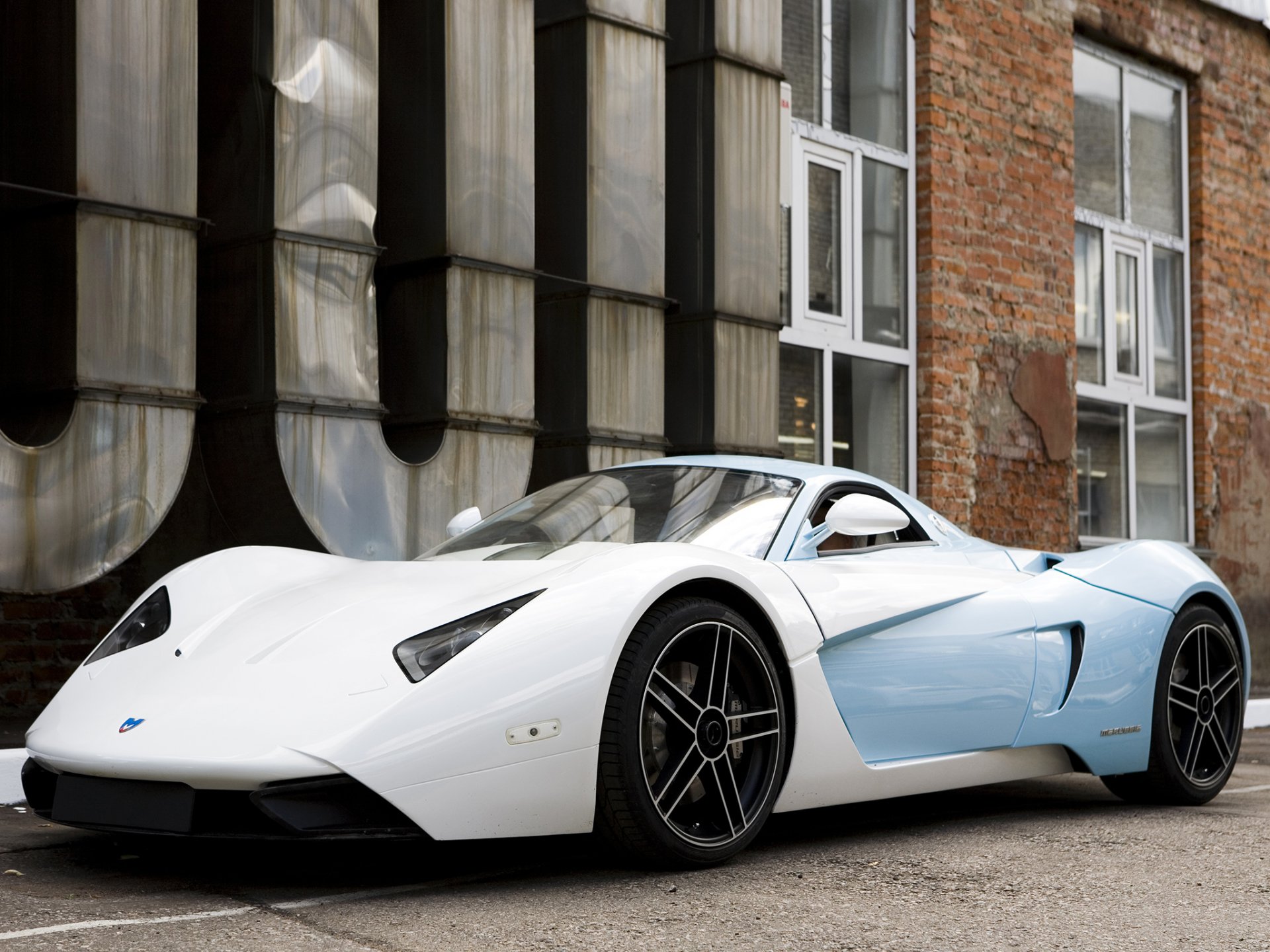 marussia b1 marussia supersportwagen weiß blau