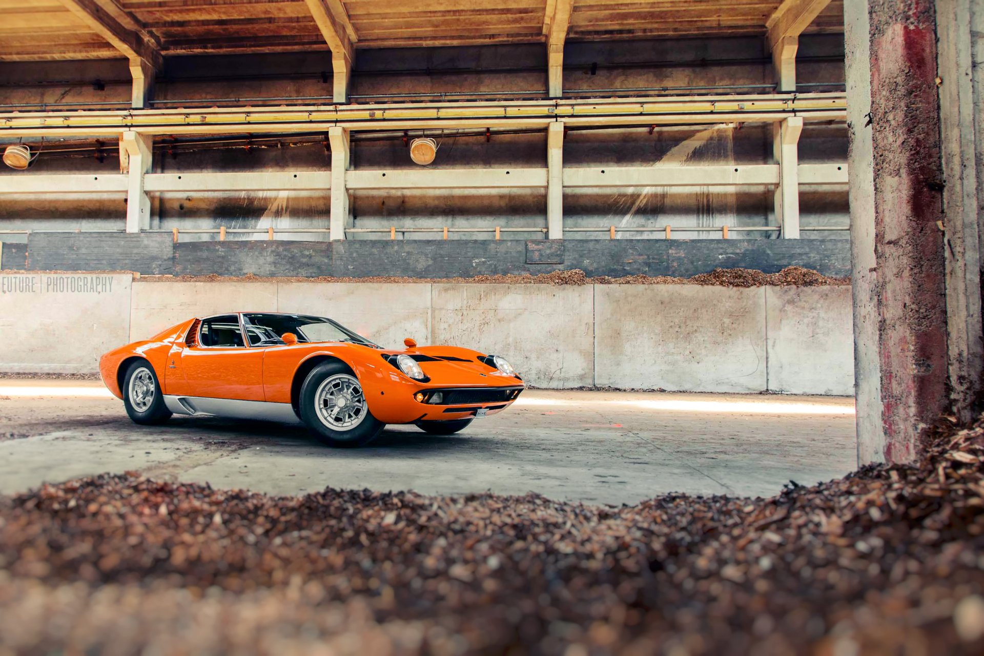 lamborghini miura s orange sawdust shavings factory