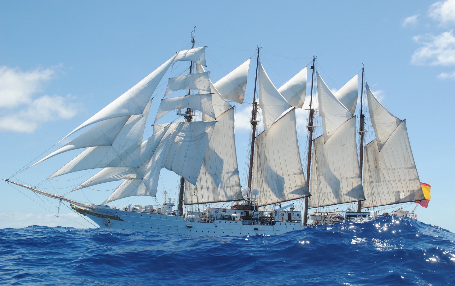 juan sebastián elcano a-71 formación barco bergantina mar