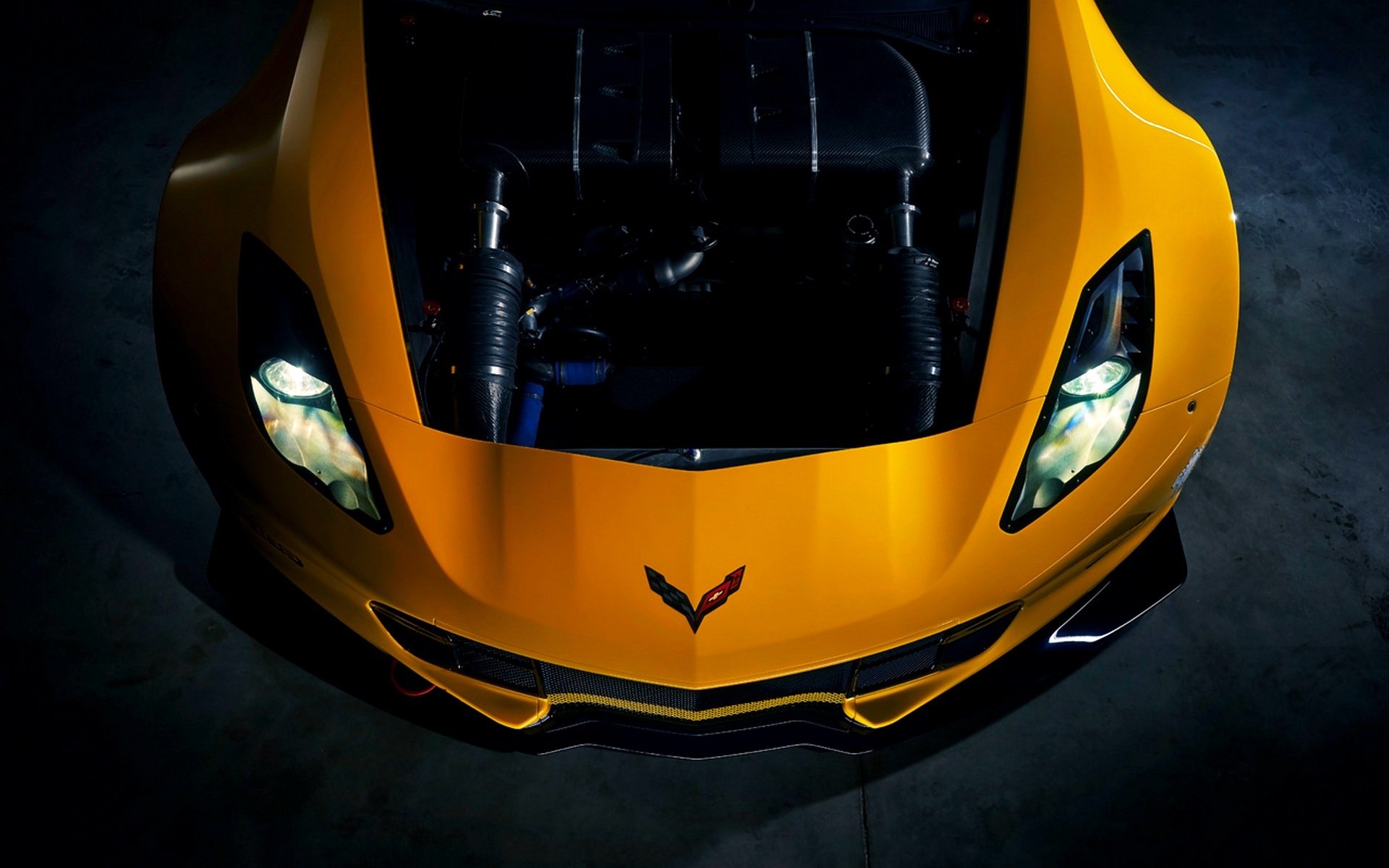 chevrolet corvette stingray silnik żółty samochód samochód chevrolet przednie reflektory