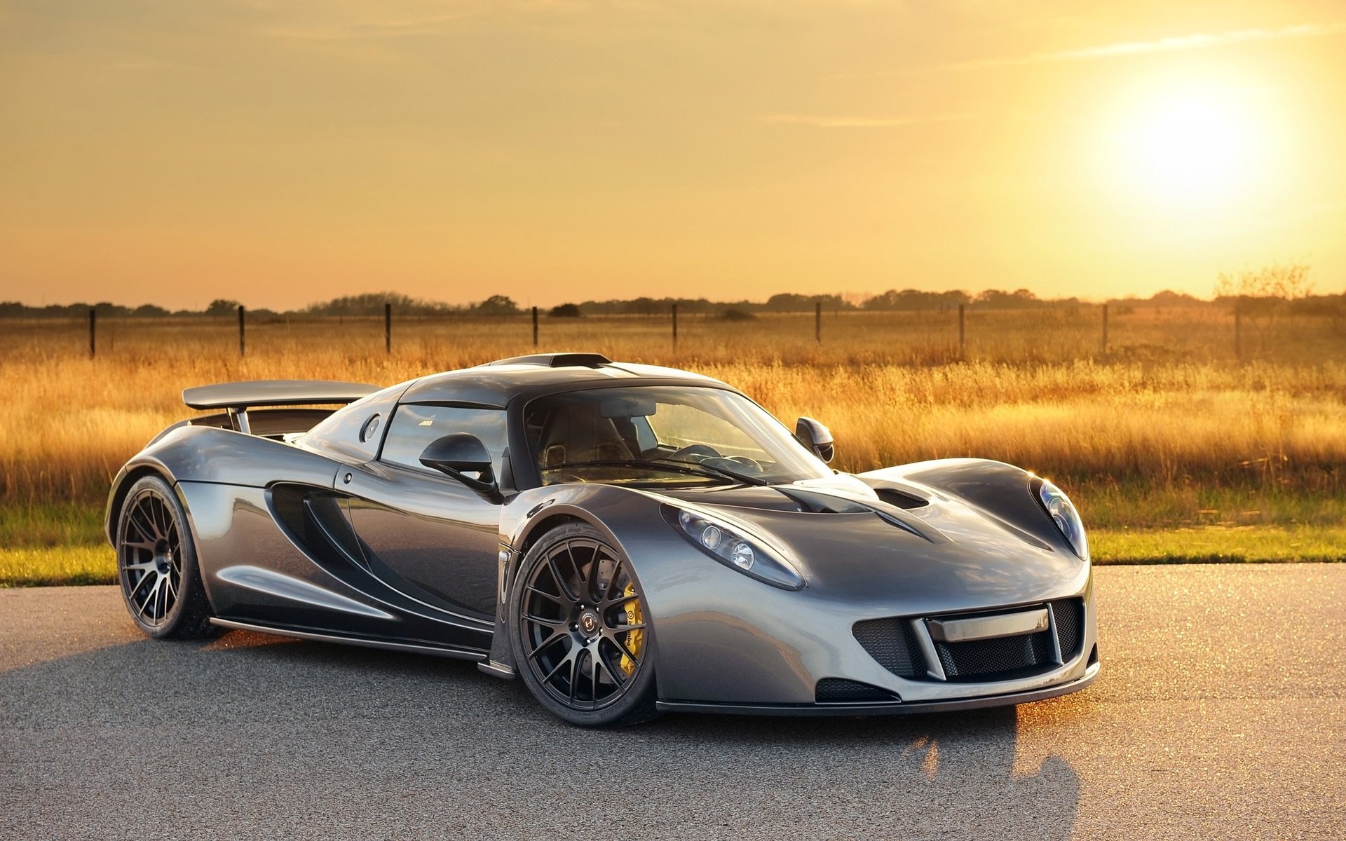 hennessey venom gt mroczny rycerz hennessey venom gt supersamochód przód zachód słońca niebo