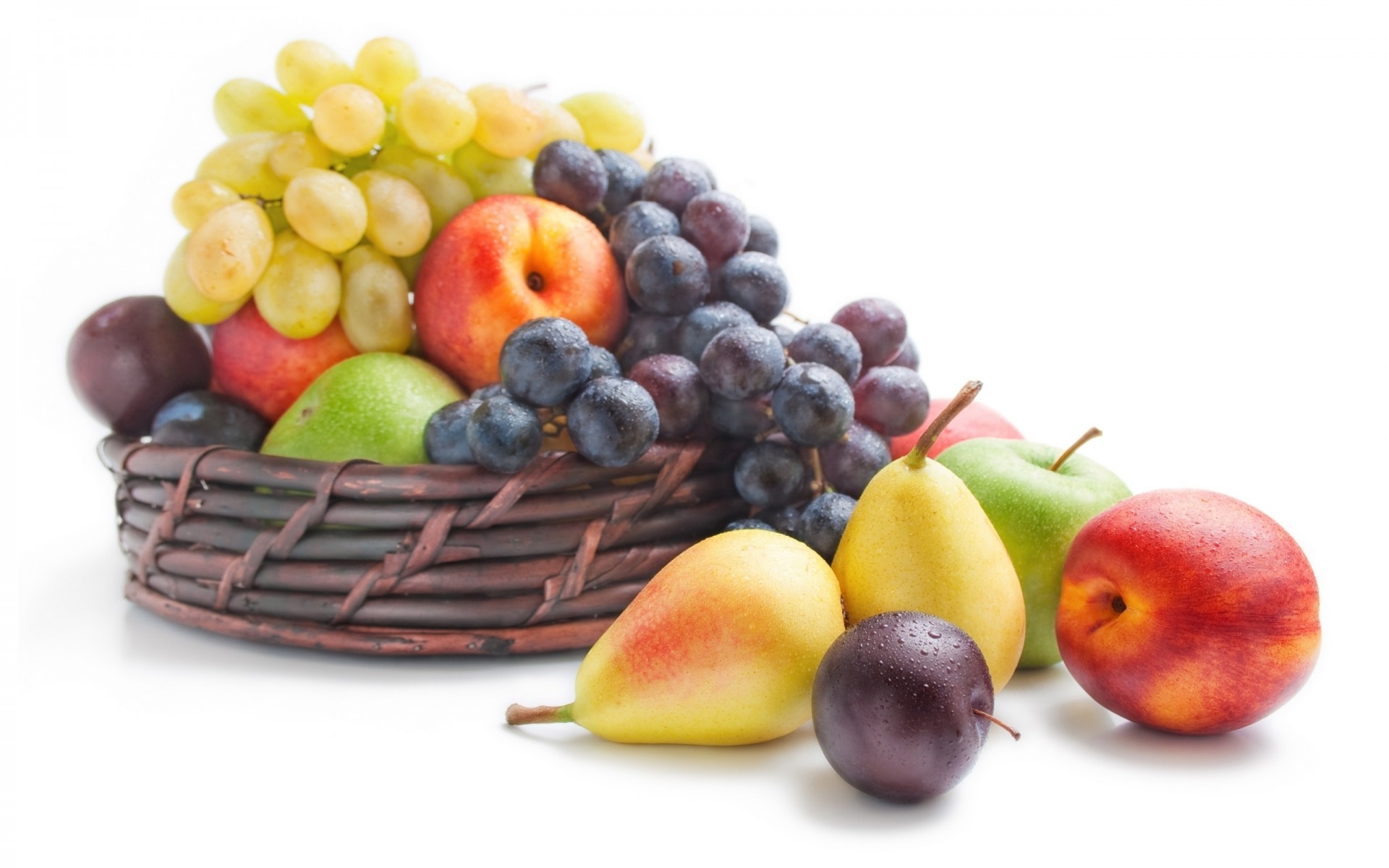 grapes pear apples plum fruits nectarines berrie