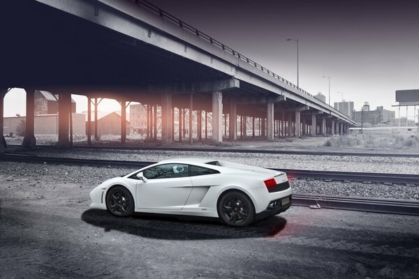 Lamborghini side view against the night sky