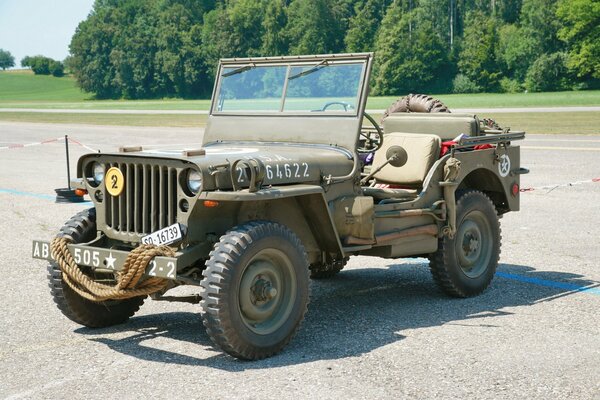 Jeep de l armée de la seconde guerre mondiale