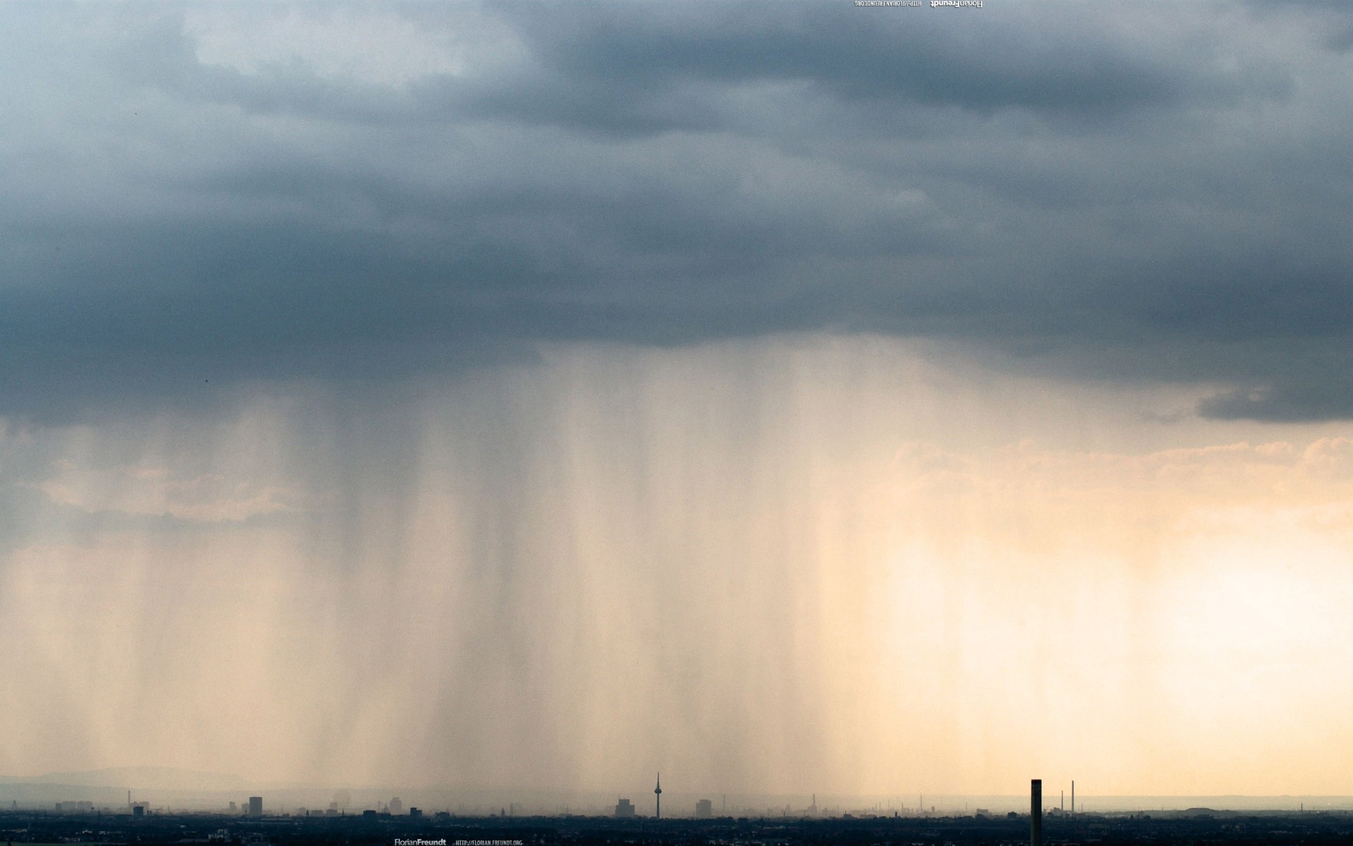 nuages pluie ville