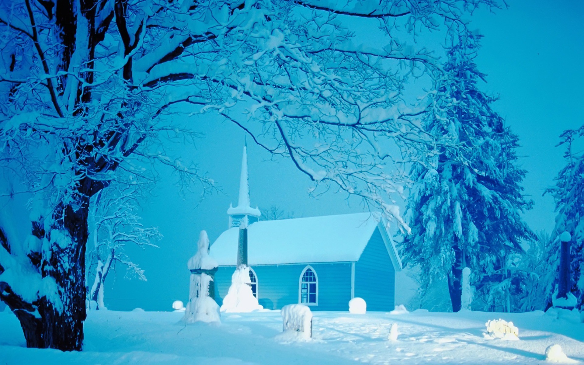 neige maison arbres de noël église hiver