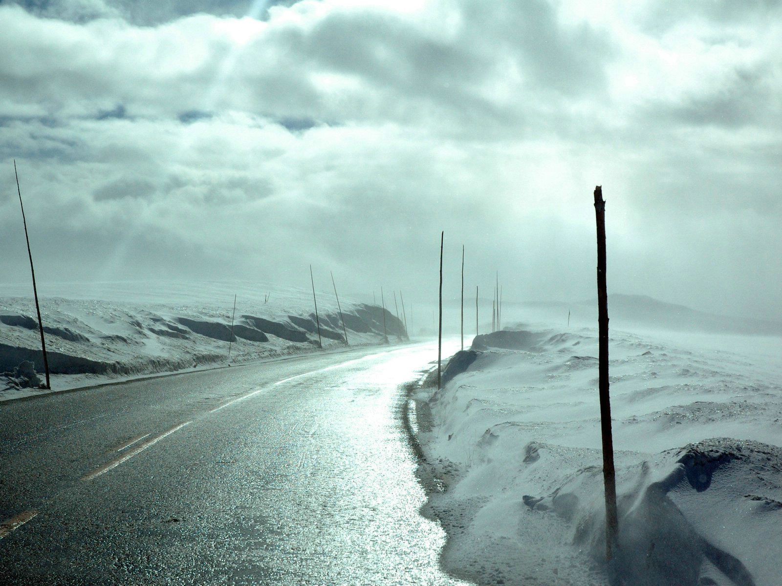 neve gelo strada cielo nuvole luce