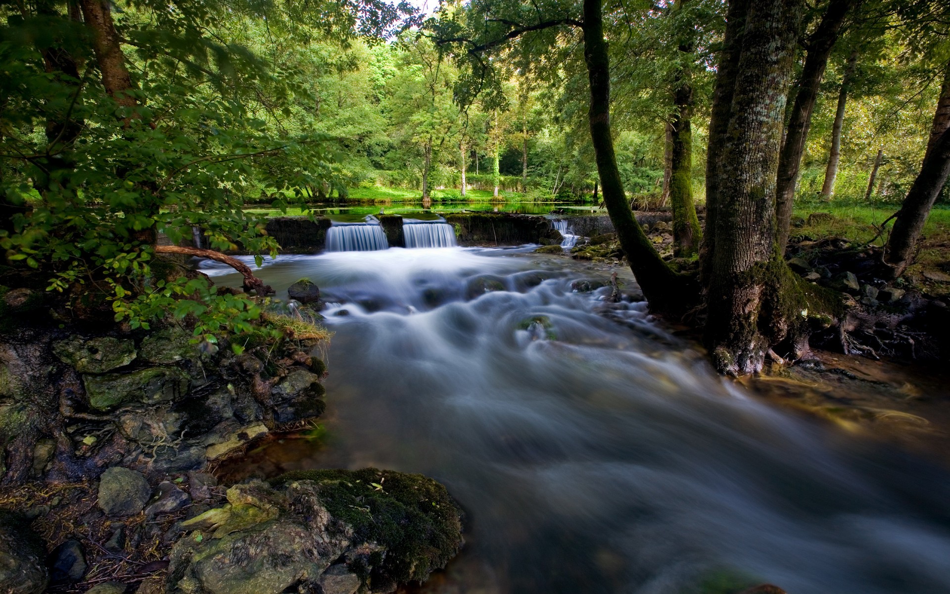 rivière cascade paysage