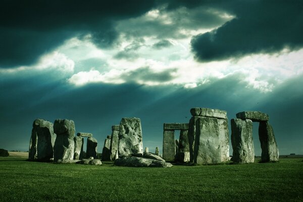 Schlechtes Wetter über Stonehenge