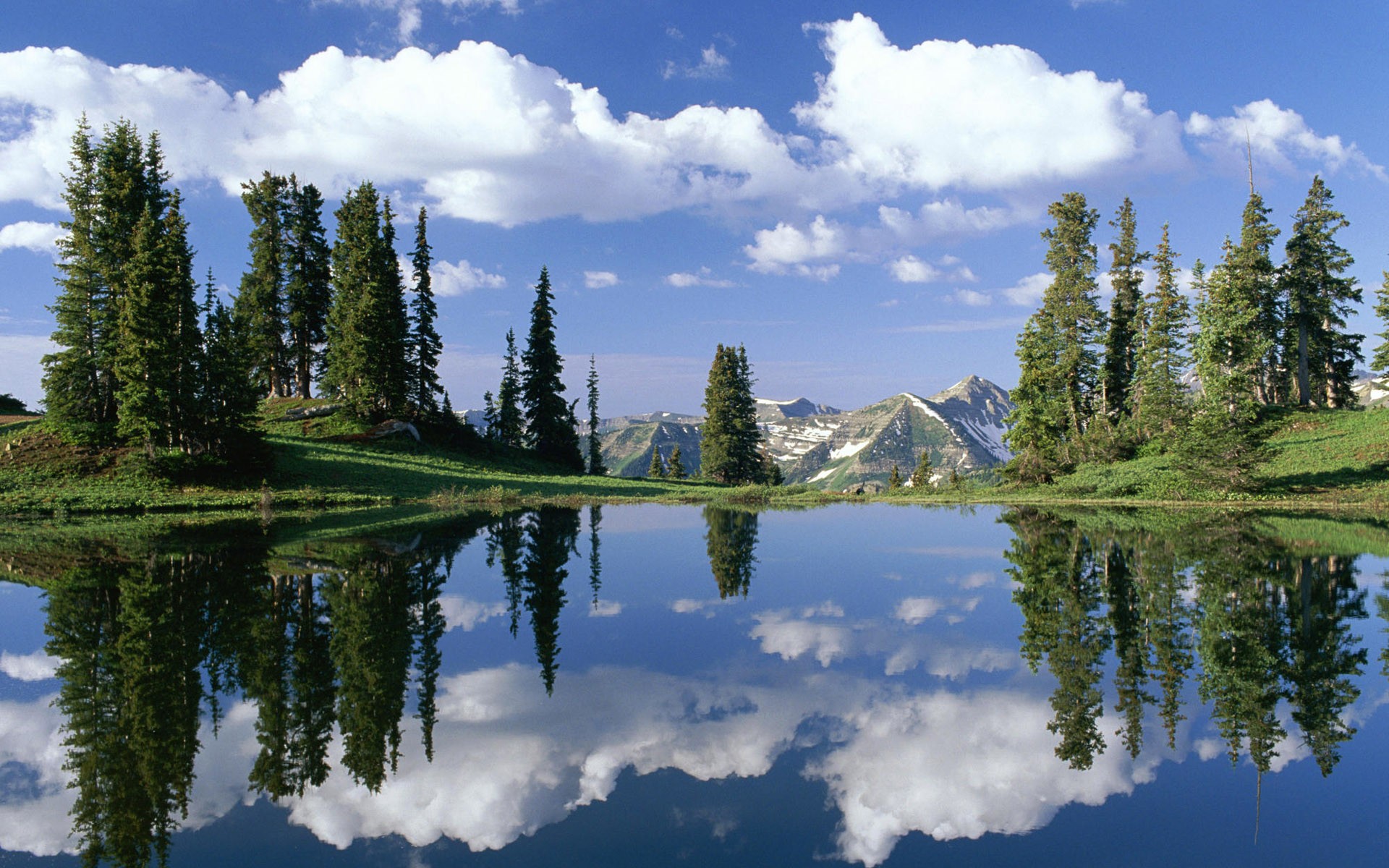 montañas cielo lago