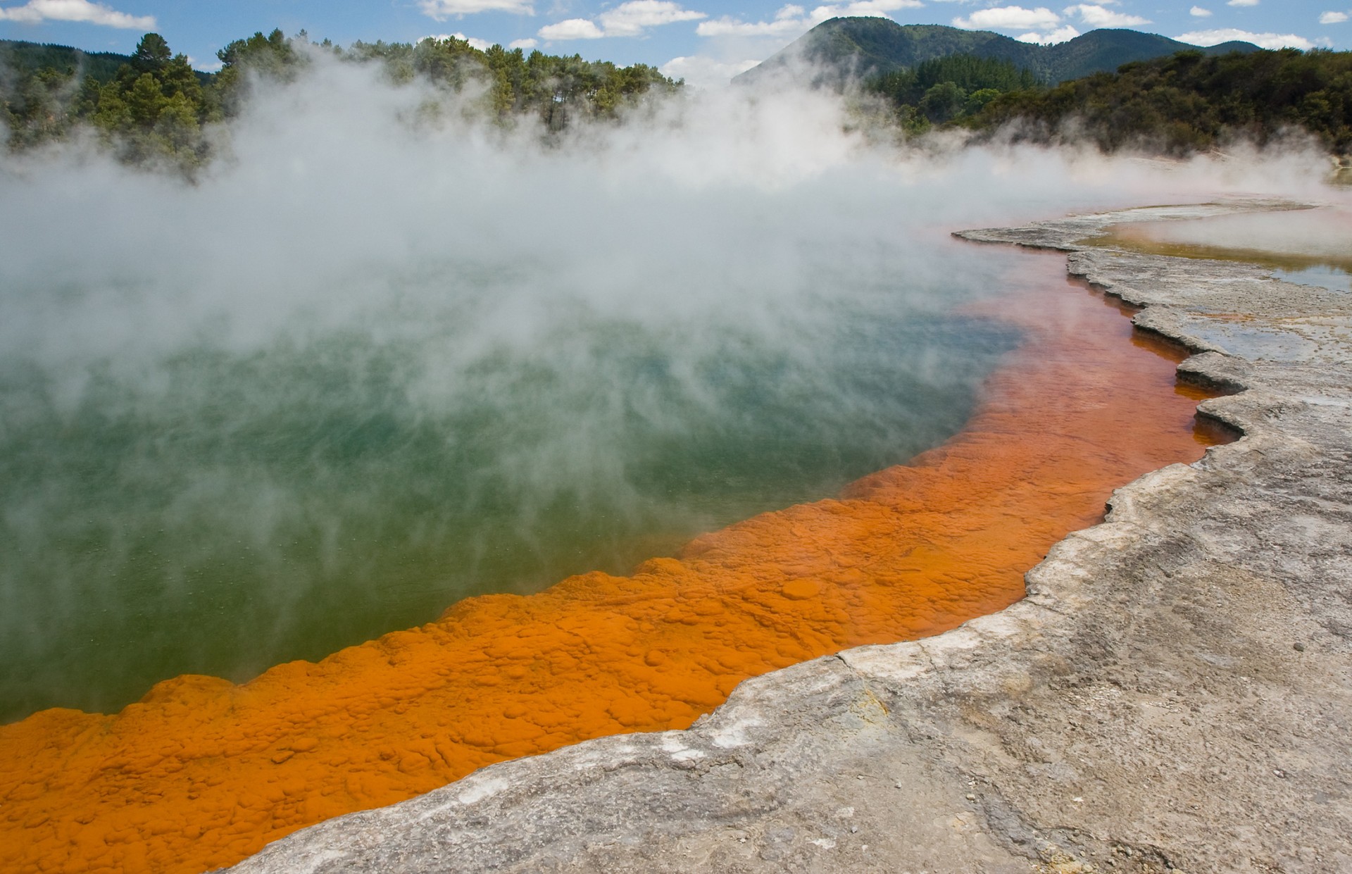 geyser water lake