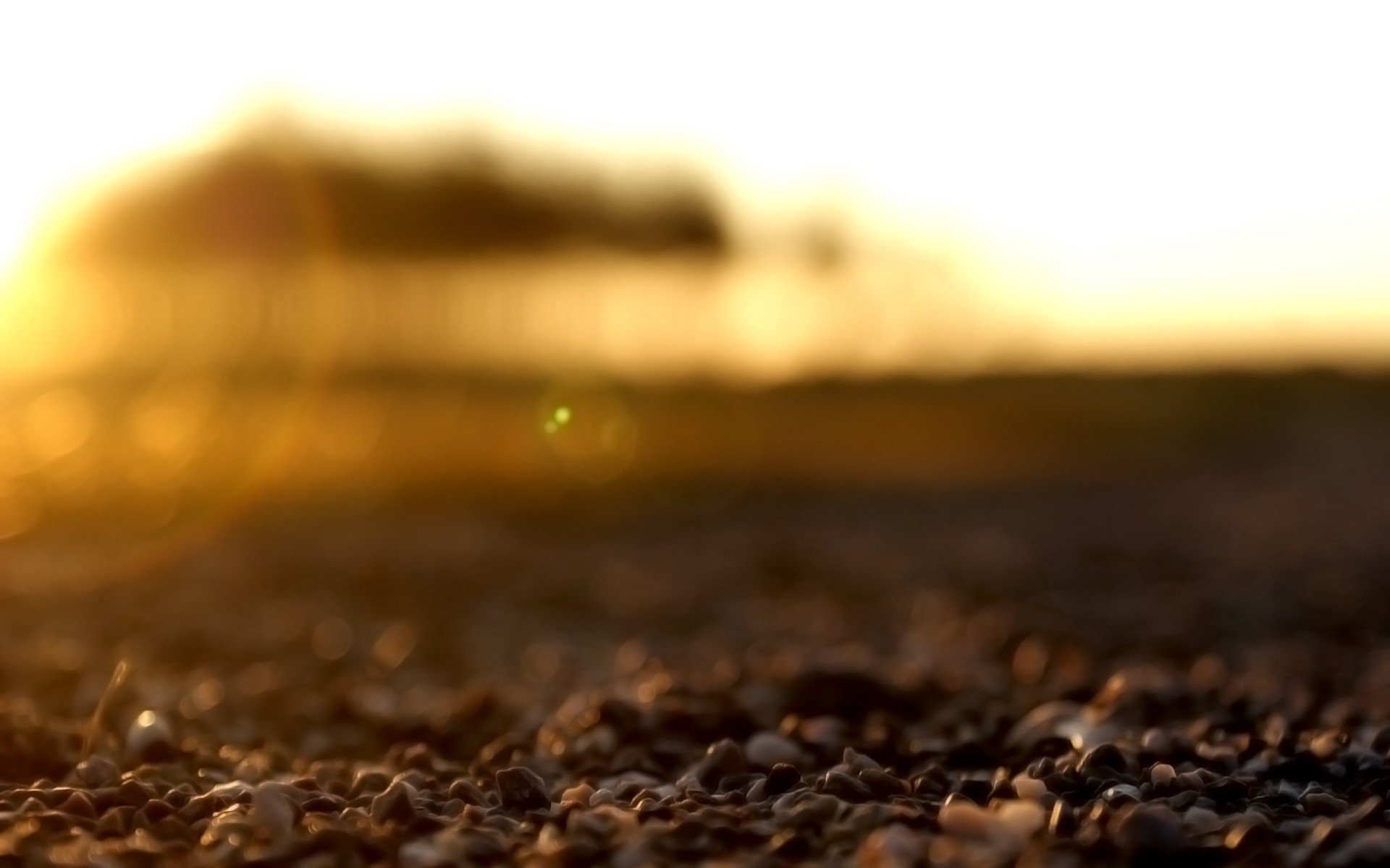 tones beach sun