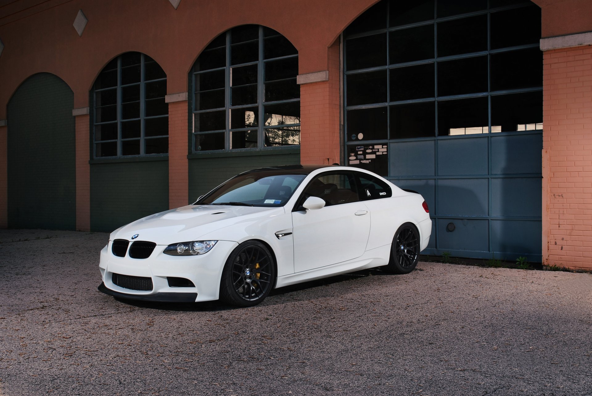 bmw m3 e92 bianco bmw coupé cerchi riflessione