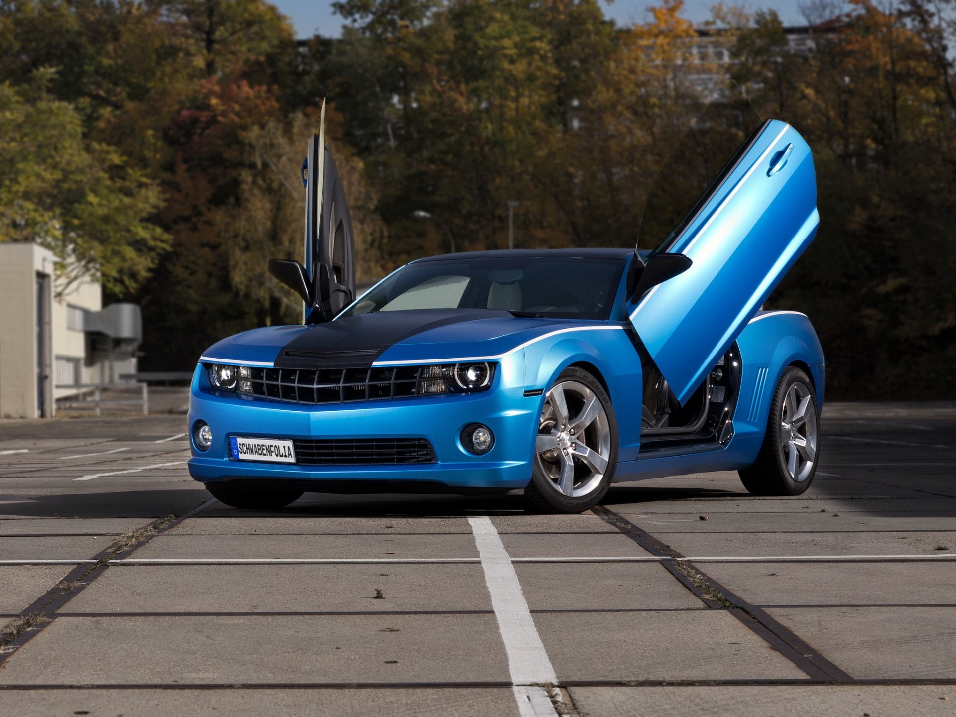 chevrolet camaro ss blau chevrolet tuning offene türen