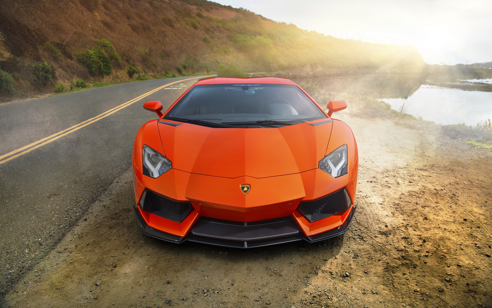 lamborghini aventador supersamochód pomarańczowy