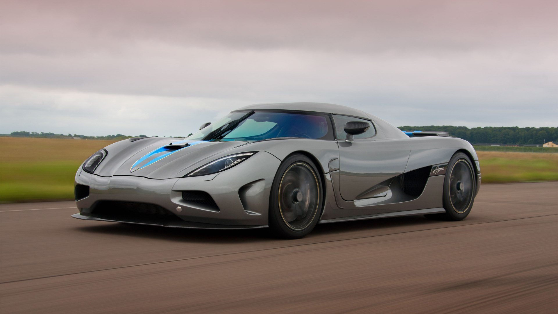 koenigsegg agera hypercar supercar vitesse route