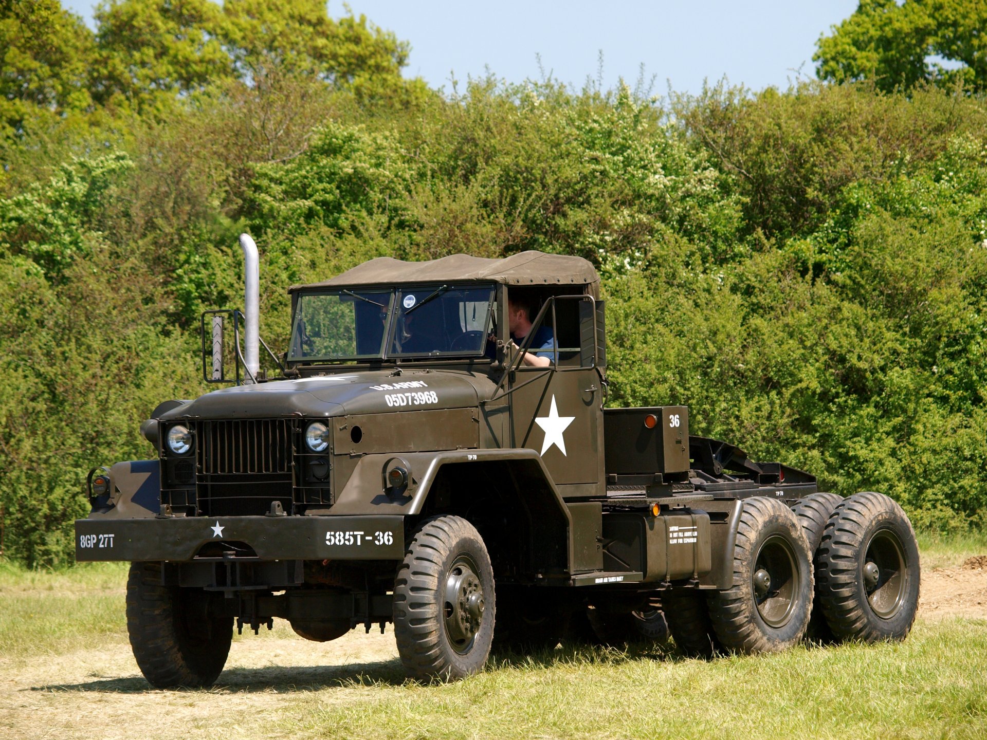 m52 semi tractor american 5-ton military vehicle