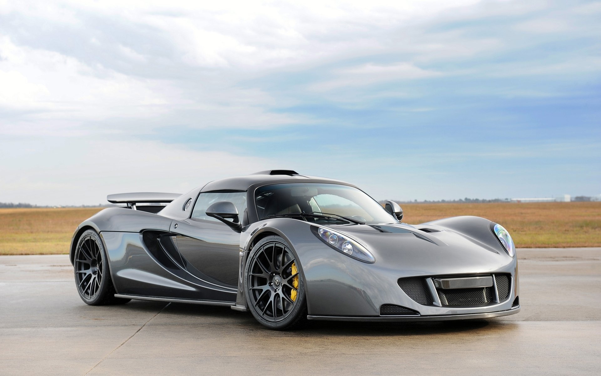 hennessey venom gt хеннесси веном гт суперкар передок небо