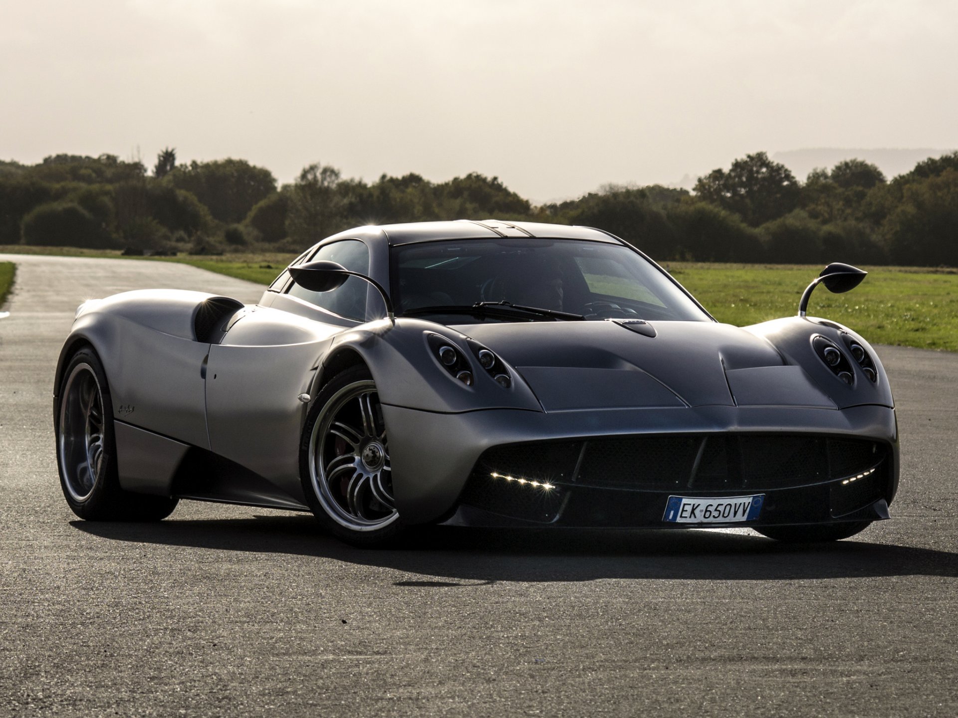 pagani huayra supersportwagen