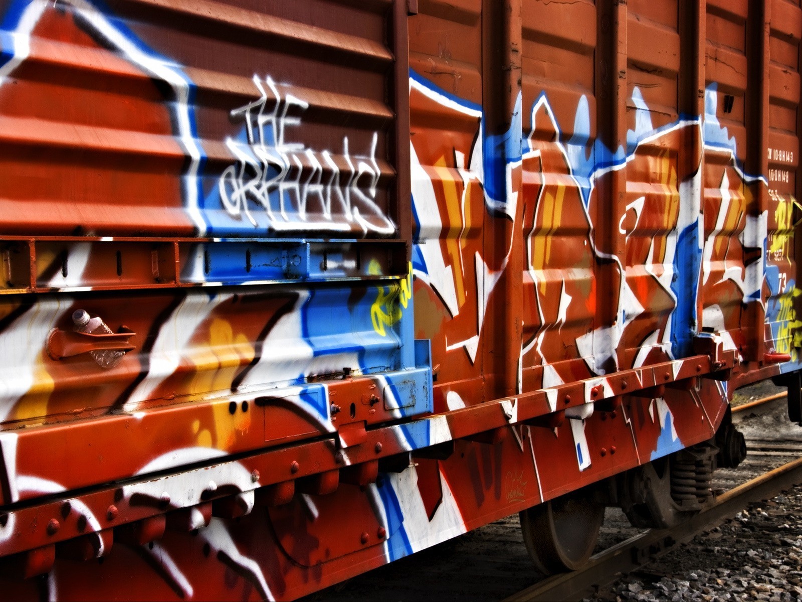 graffiti wagon chemin de fer route