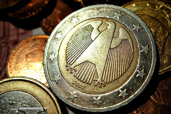 Aigle allemand sur les pièces européennes