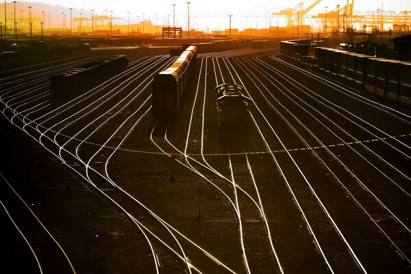 Multiple crossing of railway tracks