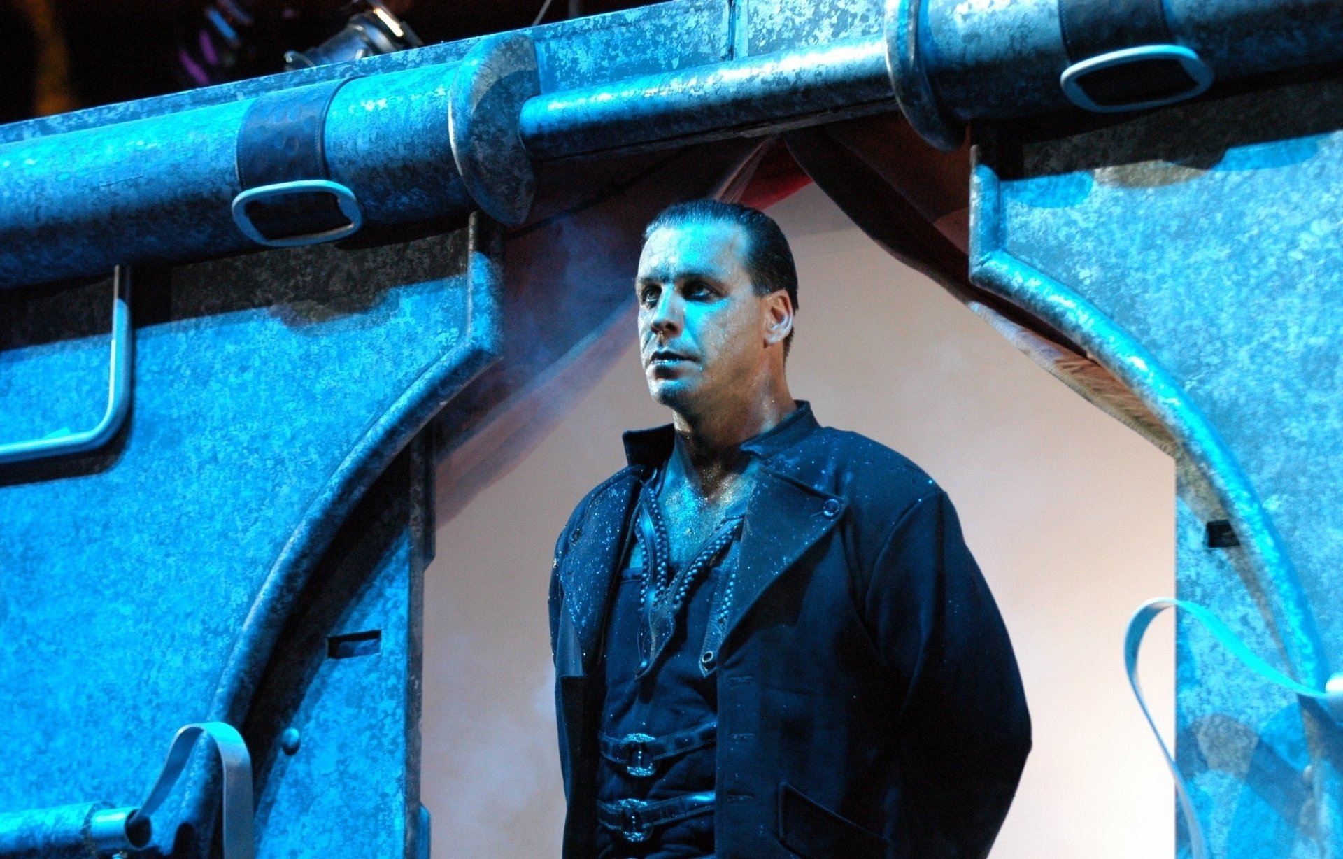 travel tour voelkerball rammstein till lindemann