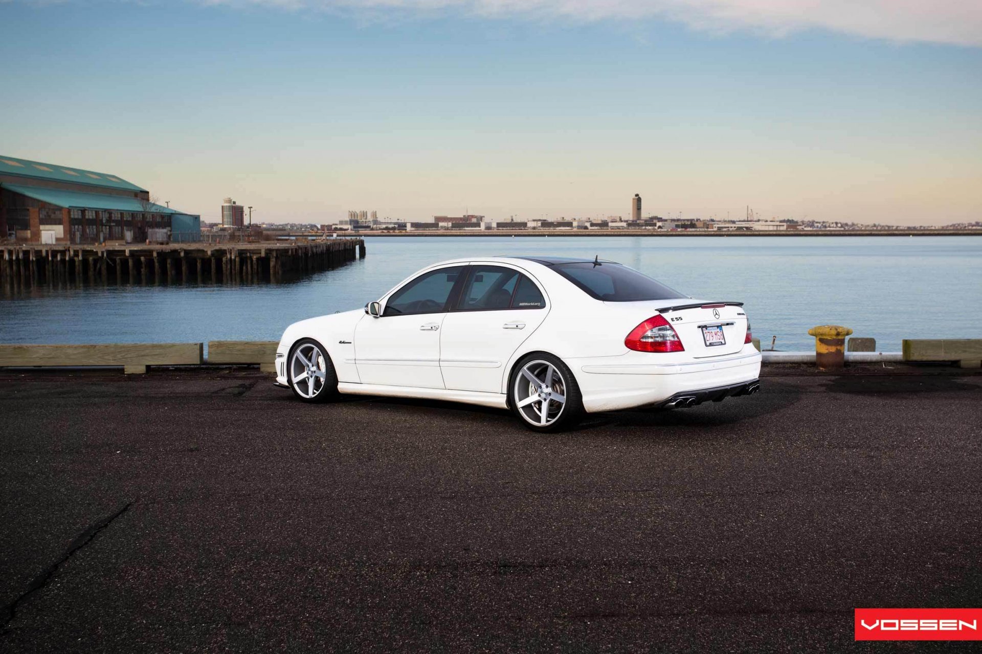 voiture papier peint blanc mercedes classe e tuning vossen papier peint mercedes classe e arrière-plan