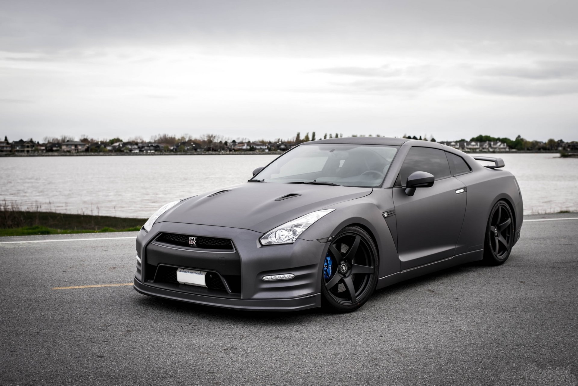 nissan gt-r r35 matte black nissan gt-r matte black road river