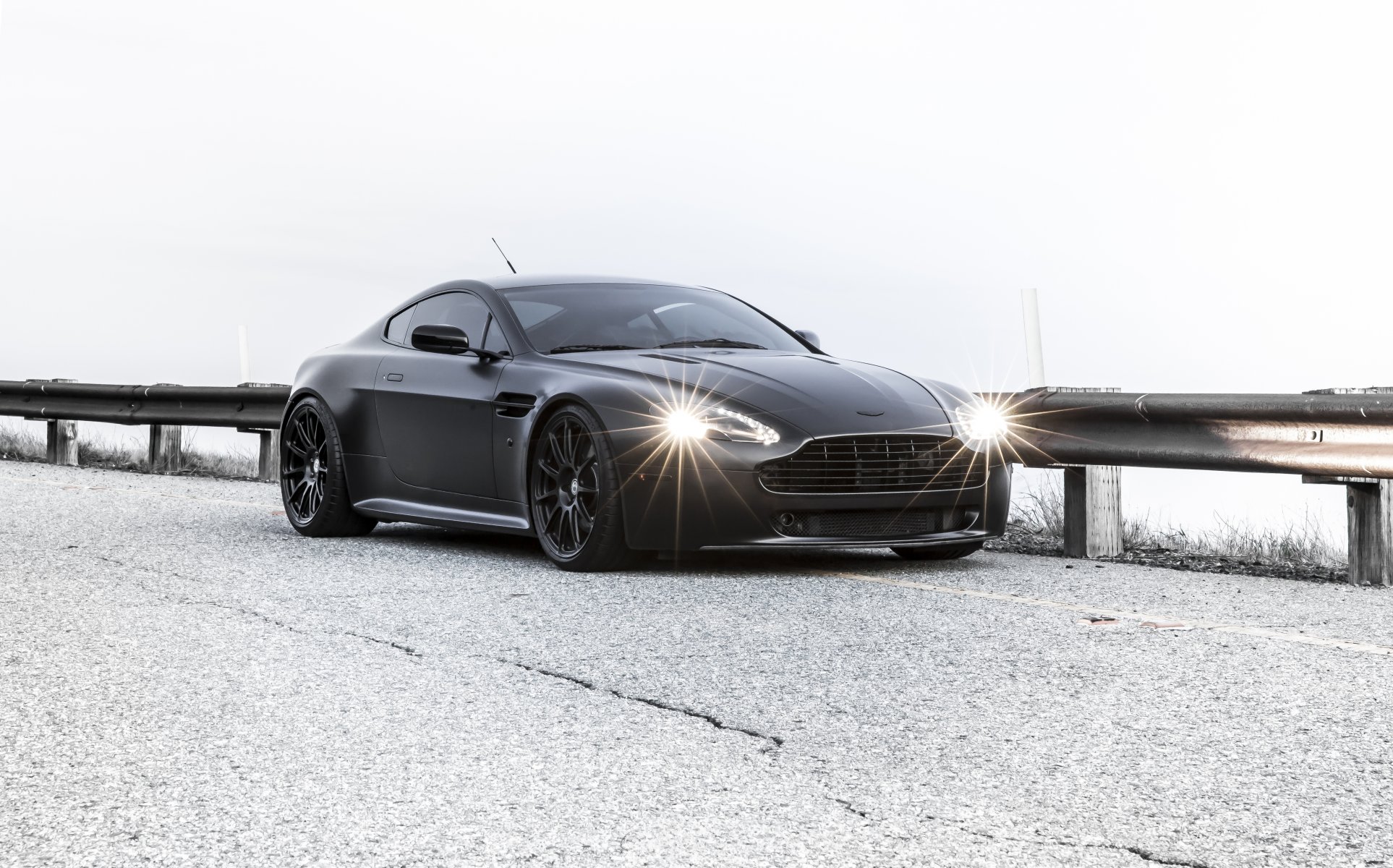 aston martin vantage black aston martin bump